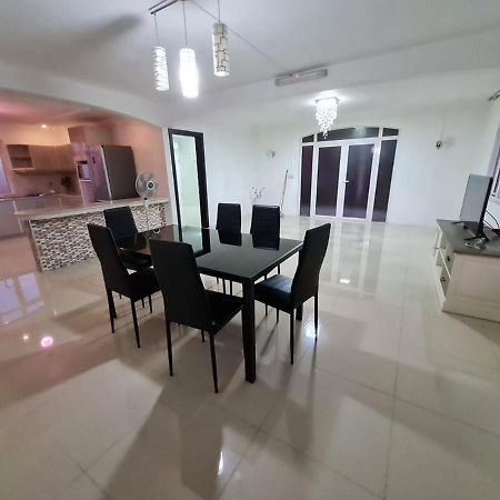 White Residence Quatre Bornes Esterno foto